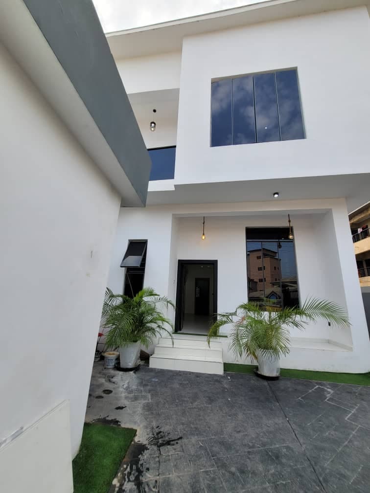 Divine Homes detached residence in Thomas Estate, Ajah